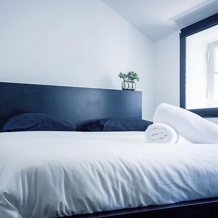 Suave Hostel